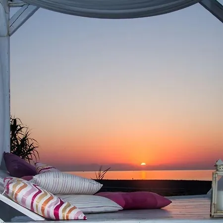 Hotel Gregory Peck Beach Break